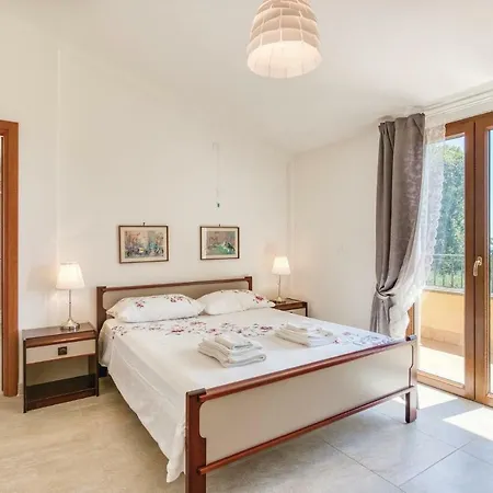La Dolce Vita Feriehus Altieri